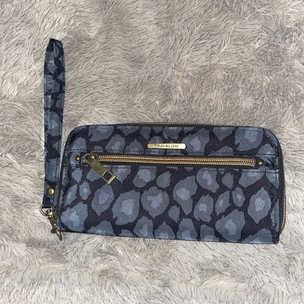 Travelon Wrsitlet